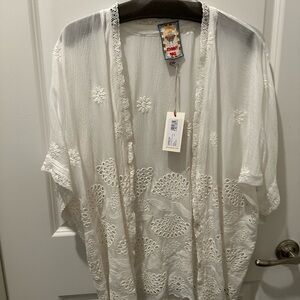 Johnny Was Ivory Embroidered Kimono